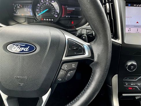 Used 2019 Ford Edge SEL w/ Equipment Group 201A image 16