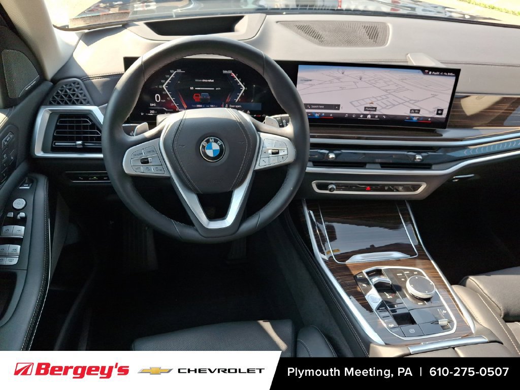 Used 2026 BMW X7 xDrive40i AWD/4WD image 15