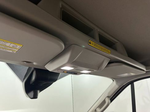 Used 2023 Ford Transit 350 DRW AWD image 13