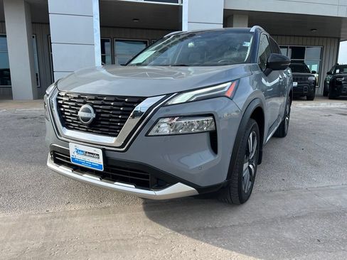 Used 2023 Nissan Rogue Platinum w/ Platinum Premium Package FWD image 1