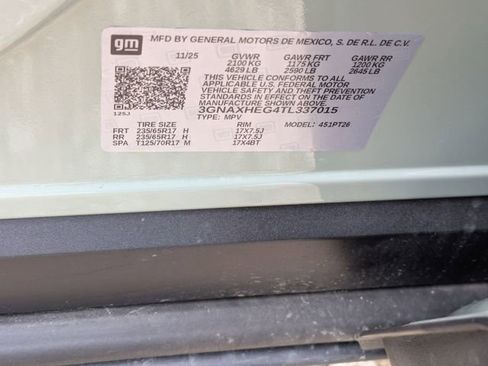 New 2026 Chevrolet Equinox LT image 36