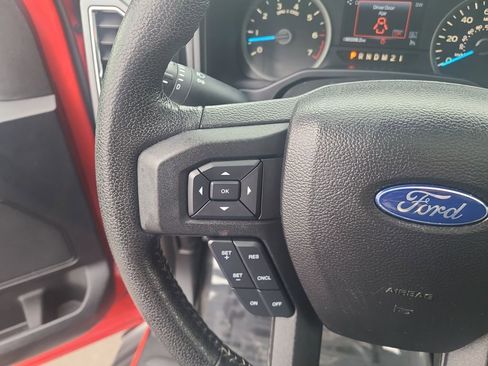 Used 2016 Ford F150 XLT w/ Equipment Group 302A Luxury image 32