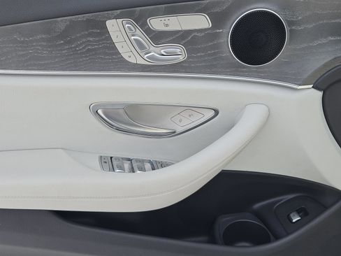 Used 2023 Mercedes-Benz E 350 Sedan image 21