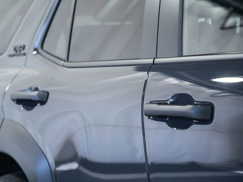 Used 2025 Toyota 4Runner TRD Off-Road Premium w/ Tow Technology Package AWD/4WD image 17