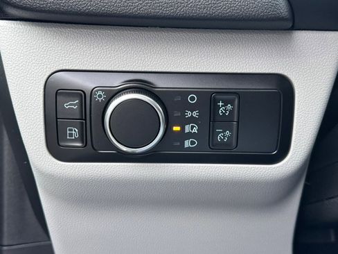 Used 2023 Ford Escape Active image 19