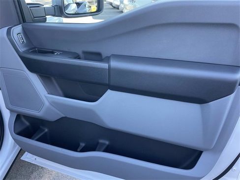 New 2026 Ford F250 XL w/ XL Chrome Package image 21