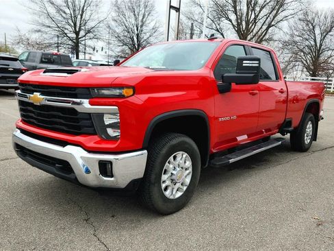 Used 2025 Chevrolet Silverado 3500 LT w/ Convenience Package AWD/4WD image 23