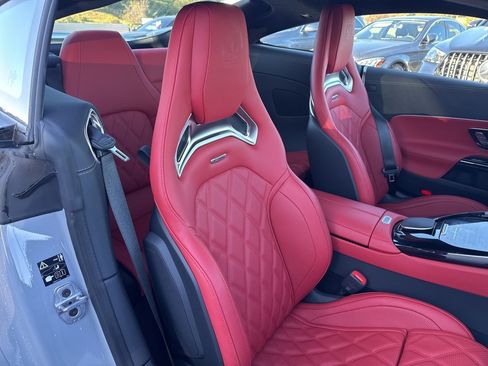 Used 2025 Mercedes-Benz AMG GT 63 image 8