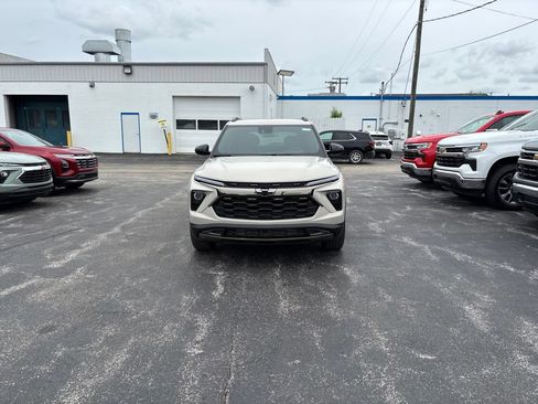 New 2026 Chevrolet TrailBlazer ACTIV w/ Convenience Package FWD image 2