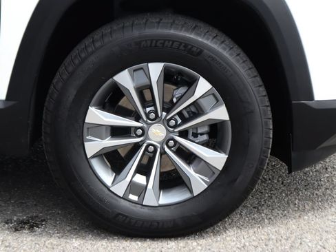 Used 2026 Chevrolet Equinox LT w/ Convenience Package II AWD/4WD image 37
