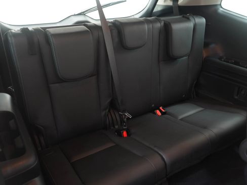 Used 2023 Subaru Ascent Limited image 15