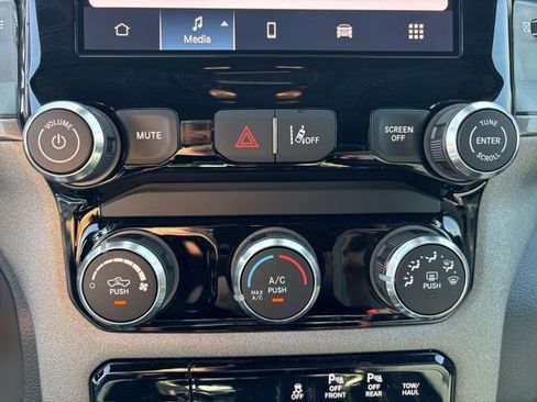 New 2026 RAM 1500 Tradesman AWD/4WD image 40