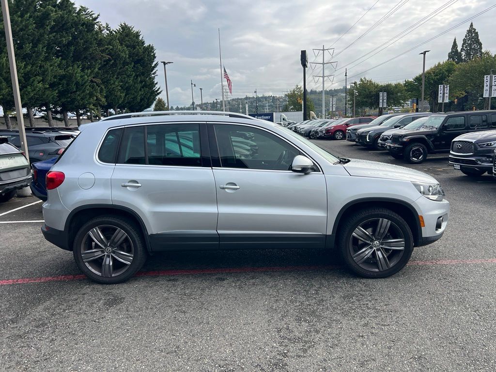 Used 2012 Volkswagen Tiguan S AWD/4WD image 6