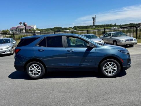 Used 2024 Chevrolet Equinox LS FWD image 7