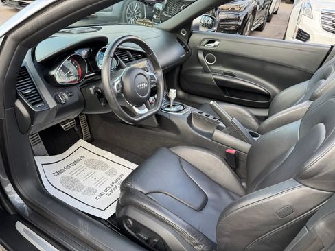 Used 2011 Audi R8 V10 AWD/4WD image 13