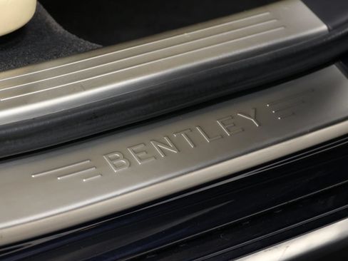 Used 2015 Bentley Flying Spur V8 AWD/4WD image 72