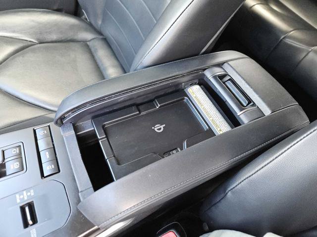 Used 2020 Toyota Highlander XLE FWD image 21