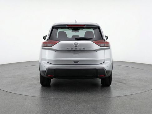 Used 2025 Nissan Rogue SV FWD image 7