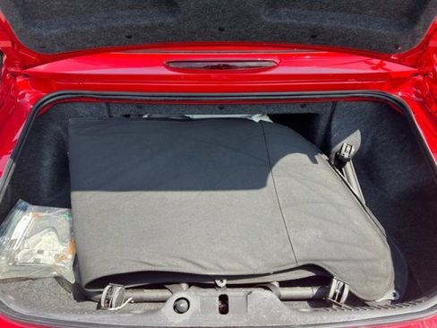 Used 2002 Ford Thunderbird image 16