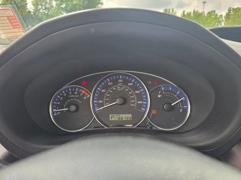 Used 2011 Subaru Forester 2.5X Limited AWD/4WD image 26