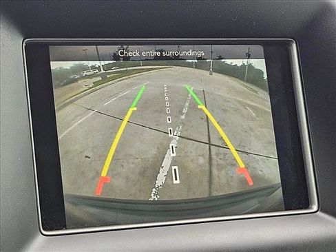 Used 2020 Jeep Grand Cherokee Laredo RWD image 15