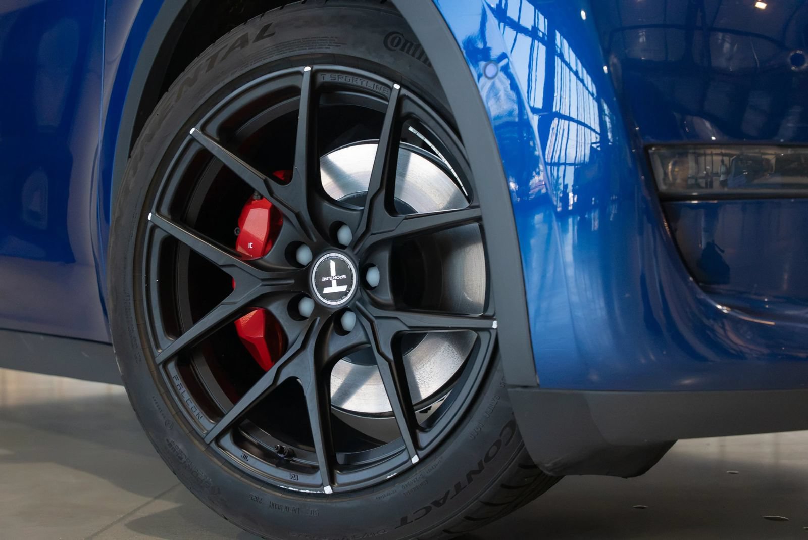 Used 2020 Tesla Model Y Performance AWD/4WD image 6