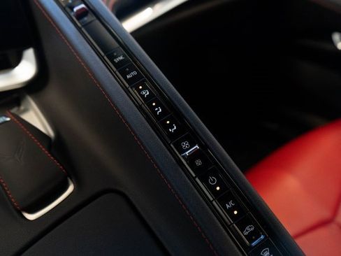 Used 2024 Chevrolet Corvette Stingray Coupe w/ 1LT image 34