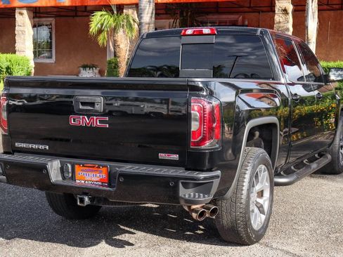 Used 2018 GMC Sierra 1500 SLT AWD/4WD image 9