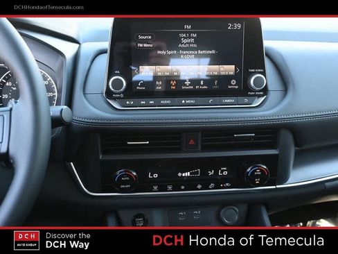 Used 2026 Nissan Rogue SV image 12