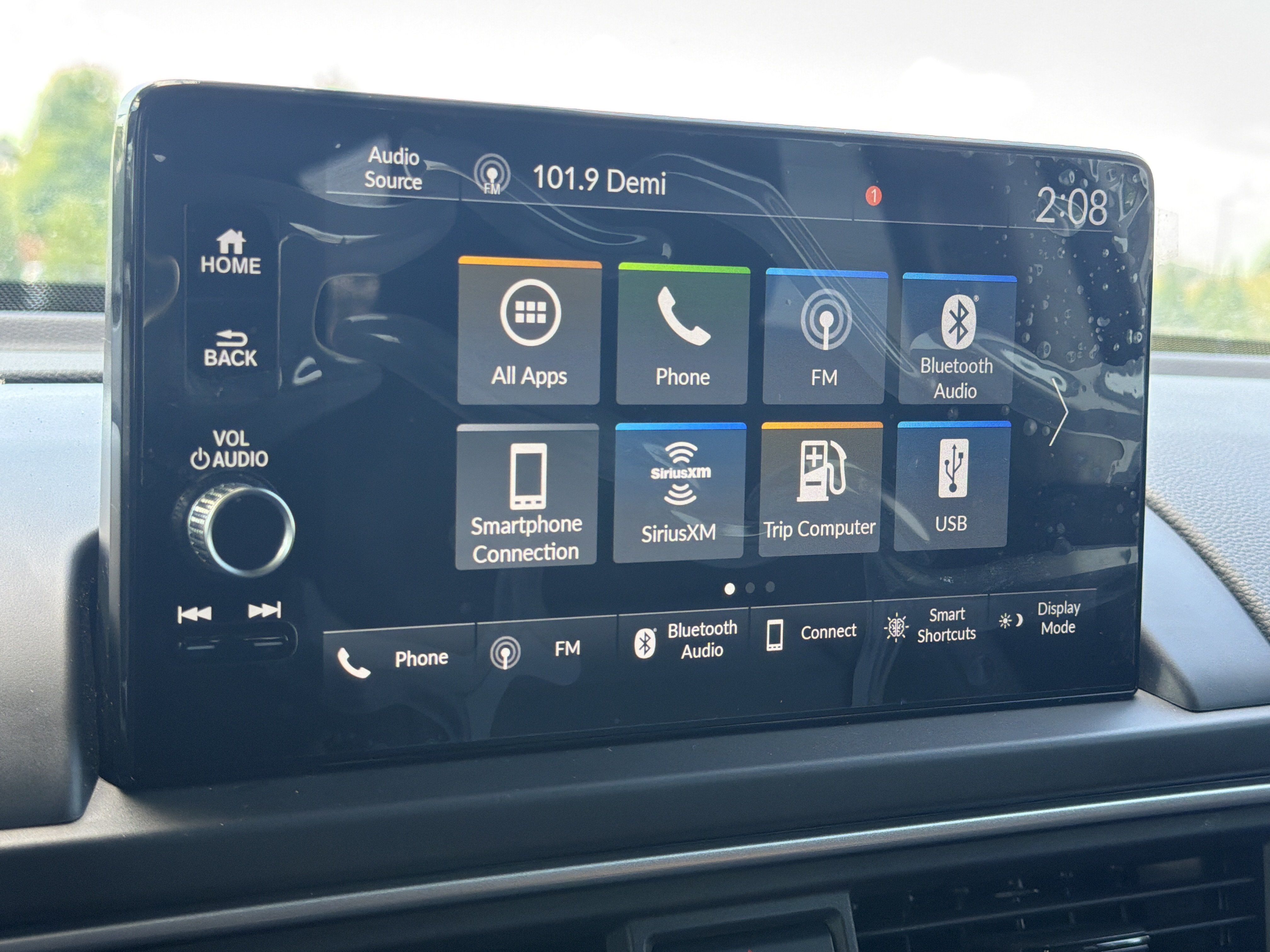 Used 2025 Honda Pilot EX-L image 12