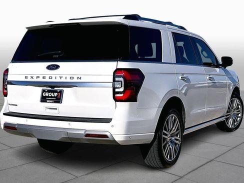 Used 2024 Ford Expedition Platinum image 13