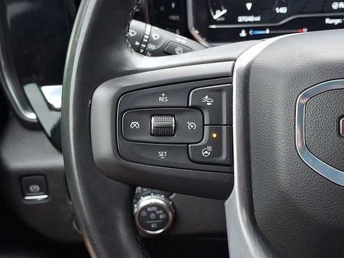 Used 2025 GMC Sierra 1500 SLT AWD/4WD image 21