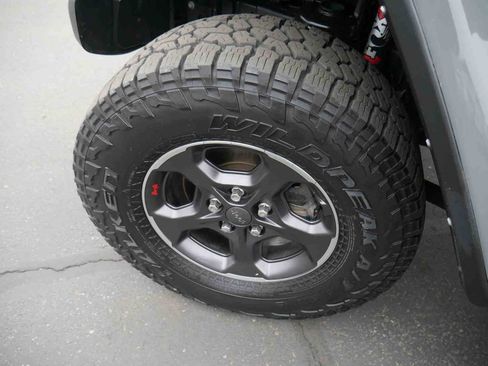 Certified 2022 Jeep Gladiator Rubicon w/ Trailer Tow Package image 12