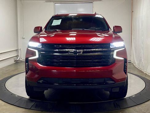 Used 2021 Chevrolet Tahoe RST w/ Luxury Package AWD/4WD image 3