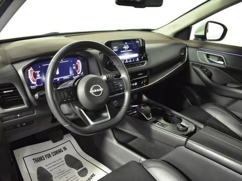 Certified 2023 Nissan Rogue Platinum image 13