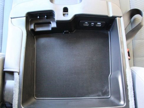 Used 2020 RAM 1500 Tradesman w/ Popular Equipment Group image 16