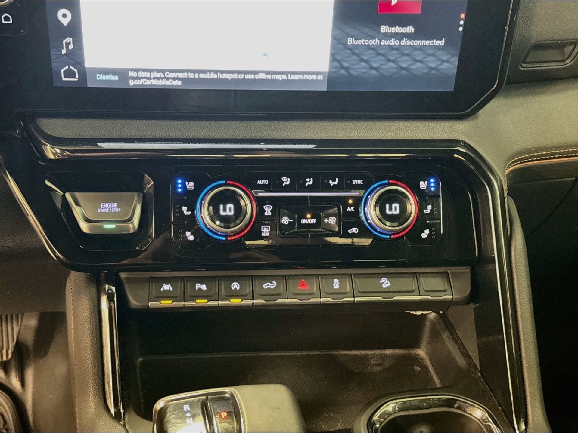 Used 2023 GMC Sierra 1500 AT4 w/ Technology Package AWD/4WD image 16