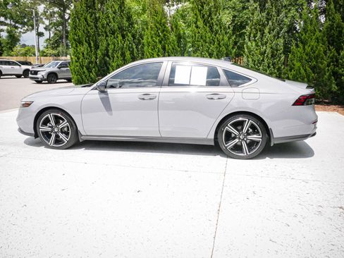Used 2024 Honda Accord Sport image 7