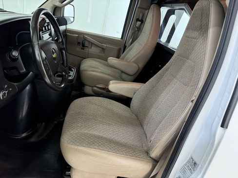 Used 2021 Chevrolet Express 2500 w/ Driver Convenience Package RWD image 49