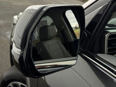 Used 2024 Toyota Tundra Limited w/ Power Package image 30