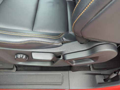 Used 2023 Ford Bronco Badlands image 19