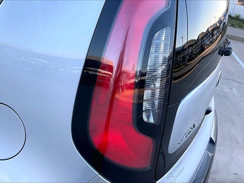 Used 2016 Kia Soul + w/ Eco Package image 27