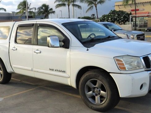 Used 2005 Nissan Titan SE w/ (W01) Utility Bed Pkg RWD image 4