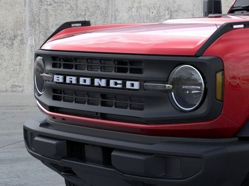 New 2026 Ford Bronco 4-Door AWD/4WD image 19