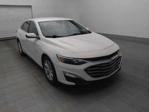 Used 2021 Chevrolet Malibu LT FWD image 13