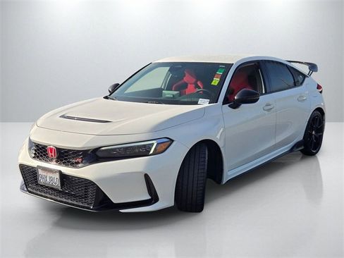 Used 2023 Honda Civic Type R image 8