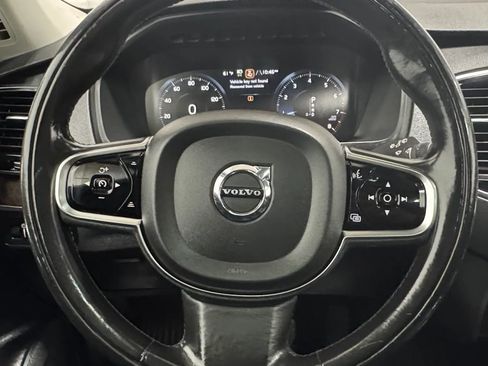 Used 2016 Volvo XC90 T6 Momentum w/ Momentum Plus Package image 19