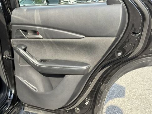 Used 2023 MAZDA CX-30 AWD 2.5 S image 18