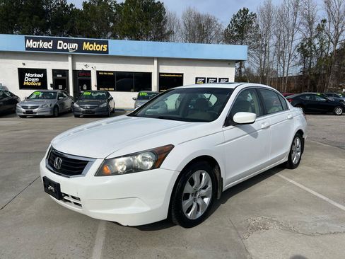 Used 2009 Honda Accord EX image 2