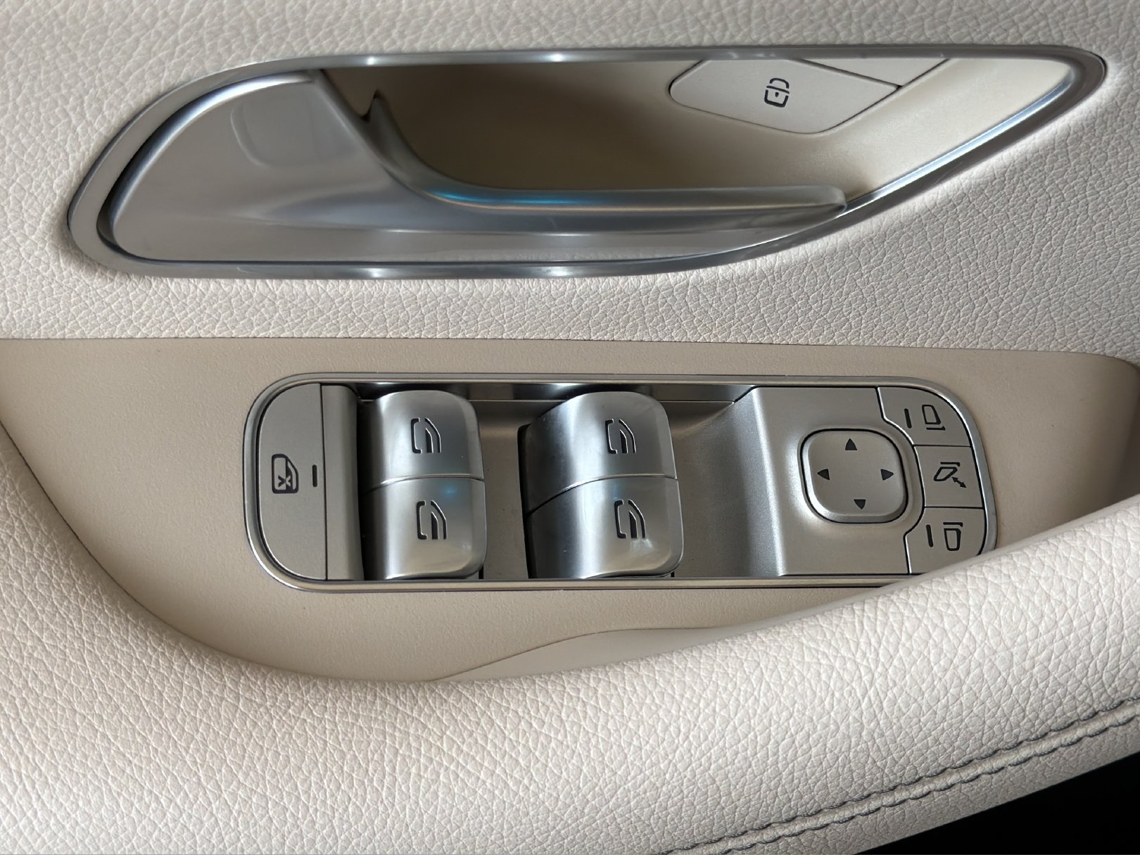 Used 2022 Mercedes-Benz GLE 350 image 11